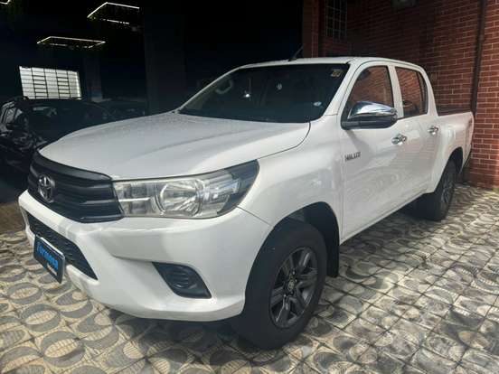 TOYOTA-HILUX-2.8 STD 4X4 CD 16V DIESEL 4P MANUAL TOYOTA-HILUX-2018