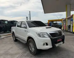 TOYOTA HILUX 3.0 SR 4X4 CD 16V TURBO INTERCOOLER DIESEL 4P AUTOMÁTICO TOYOTA HILUX 3.0 SR 4X4 CD 16V TURBO INTERCOOLER DIESEL 4P AUTOMÁTICO