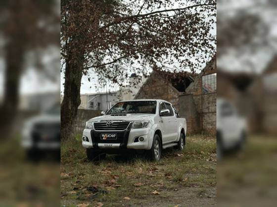 TOYOTA HILUX 3.0 STD 4X4 CD 16V TURBO INTERCOOLER DIESEL 4P MANUAL