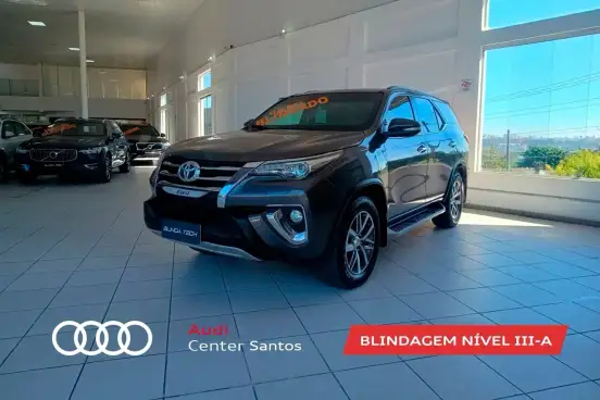 TOYOTA-HILUX SW4-2.8 SRX 4X4 16V TURBO INTERCOOLER DIESEL 4P AUTOMÁTICO TOYOTA-HILUX SW4-2016