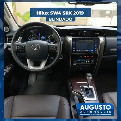 TOYOTA-HILUX SW4-2018