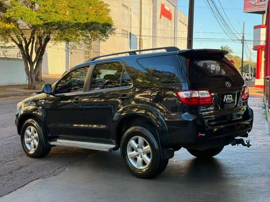TOYOTA-HILUX SW4-2.7 SR 4X2 16V GASOLINA 4P AUTOMÁTICO TOYOTA-HILUX SW4-2010