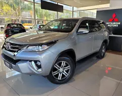 TOYOTA HILUX SW4 2.7 SR 7 LUGARES 4X2 16V FLEX 4P AUTOMÁTICO TOYOTA HILUX SW4 2.7 SR 7 LUGARES 4X2 16V FLEX 4P AUTOMÁTICO