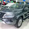 TOYOTA HILUX SW4 2.8 D-4D TURBO DIESEL SRX 7L 4X4 AUTOMÁTICO TOYOTA HILUX SW4 2.8 D-4D TURBO DIESEL SRX 7L 4X4 AUTOMÁTICO