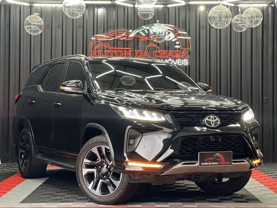 TOYOTA-HILUX SW4-2016