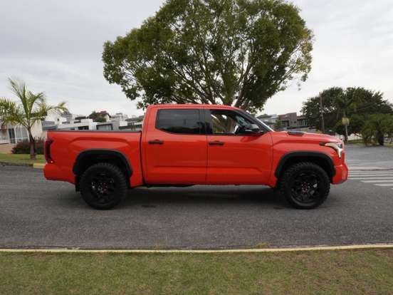 TOYOTA-TUNDRA-2023