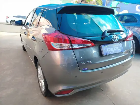 TOYOTA-YARIS-1.3 16V FLEX XL MULTIDRIVE TOYOTA-YARIS-2019