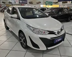 TOYOTA YARIS 1.5 16V FLEX SEDAN XL LIVE MULTIDRIVE TOYOTA YARIS 1.5 16V FLEX SEDAN XL LIVE MULTIDRIVE