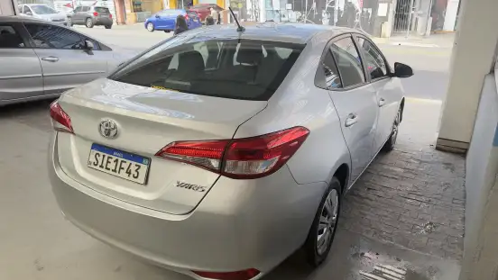 TOYOTA-YARIS-2023