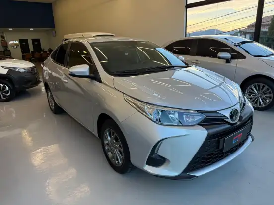 TOYOTA-YARIS-1.5 16V FLEX SEDAN XS MULTIDRIVE TOYOTA-YARIS-2024