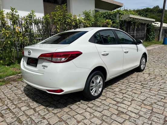 TOYOTA-YARIS-1.3 16V FLEX XL PLUS TECH MULTIDRIVE TOYOTA-YARIS-2019