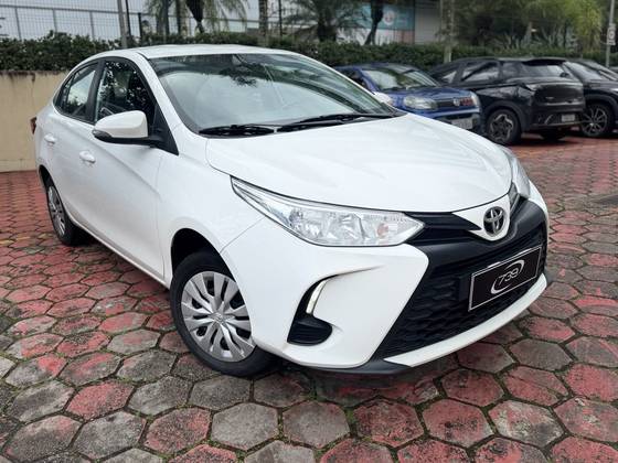 TOYOTA YARIS 1.5 16V FLEX SEDAN XL MULTIDRIVE