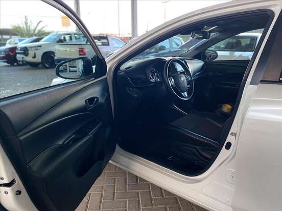 TOYOTA-YARIS-1.5 16V FLEX SEDAN XS MULTIDRIVE TOYOTA-YARIS-2024