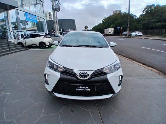 TOYOTA YARIS 1.5 16V FLEX XS MULTIDRIVE