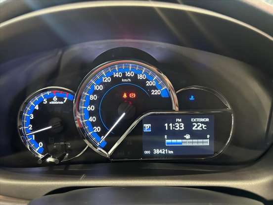 TOYOTA-YARIS-2023