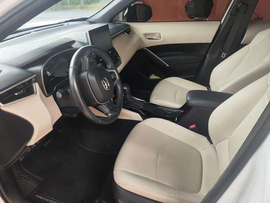 TOYOTA-COROLLA CROSS-2023