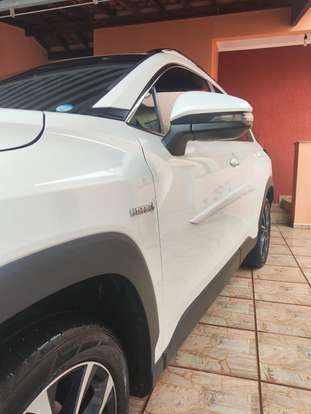 TOYOTA-COROLLA CROSS-2023