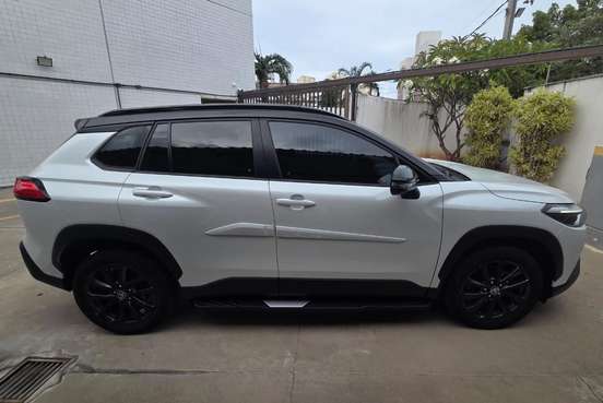 TOYOTA-COROLLA CROSS-2023