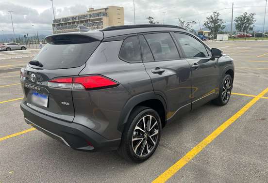 TOYOTA-COROLLA CROSS-2024