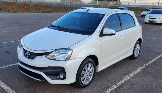 TOYOTA ETIOS 1.5 XLS 16V FLEX 4P AUTOMÁTICO