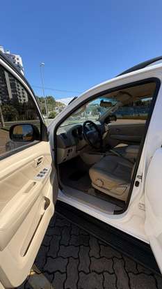 TOYOTA-HILUX SW4-2008