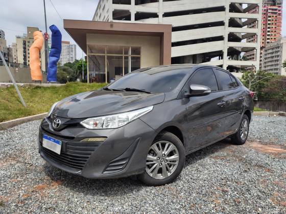 TOYOTA YARIS 1.5 16V FLEX SEDAN XL PLUS CONNECT MULTIDRIVE