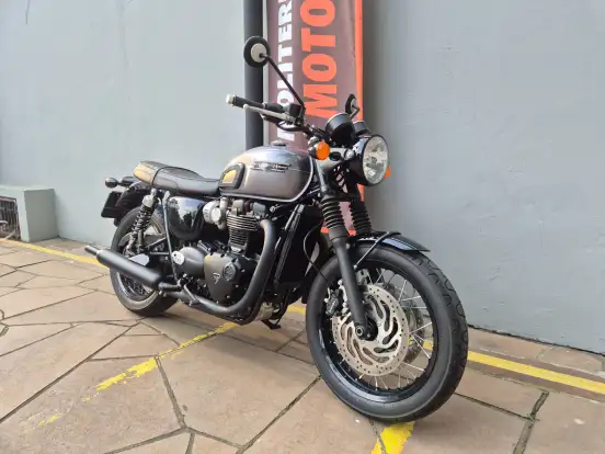 TRIUMPH-BONNEVILLE T120 BLACK 1200-2024