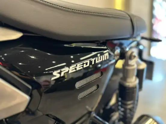 TRIUMPH-SPEED TWIN-2025