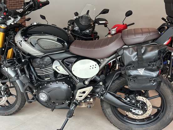 TRIUMPH-SCRAMBLER 400 X-2024