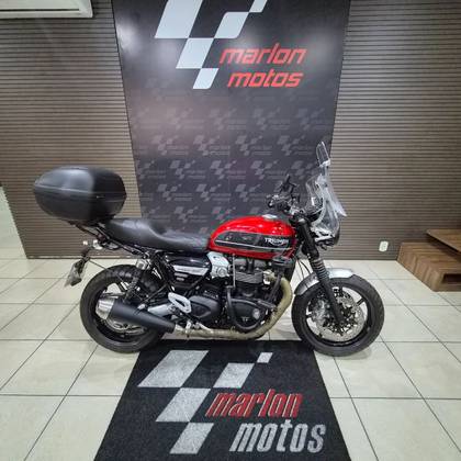 TRIUMPH SPEED TWIN 