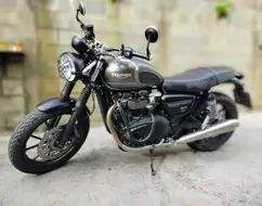 TRIUMPH SPEED TWIN 900 TRIUMPH SPEED TWIN 900