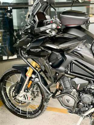 TRIUMPH-TIGER 1200 BLACK EDITION-2025