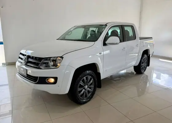 VOLKSWAGEN AMAROK 2.0 HIGHLINE 4X4 CD 16V TURBO INTERCOOLER DIESEL 4P AUTOMÁTICO