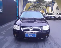 VOLKSWAGEN BORA 2.0 MI 8V FLEX 4P AUTOMÁTICO VOLKSWAGEN BORA 2.0 MI 8V FLEX 4P AUTOMÁTICO