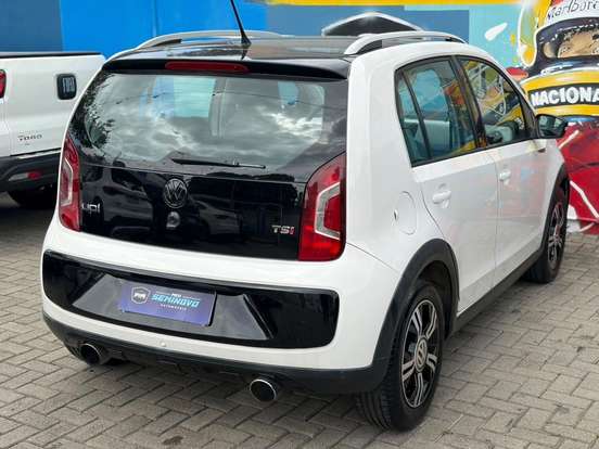 VOLKSWAGEN-CROSS UP-1.0 TSI 12V FLEX 4P MANUAL VOLKSWAGEN-CROSS UP-2016