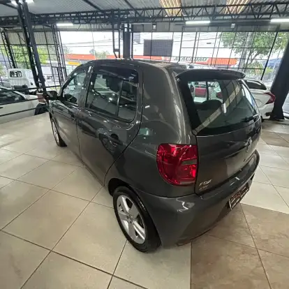 VOLKSWAGEN-FOX-1.0 MI 8V FLEX 4P MANUAL VOLKSWAGEN-FOX-2013