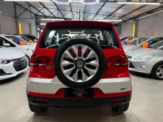 VOLKSWAGEN-FOX-1.6 MSI HIGHLINE 16V FLEX 4P MANUAL VOLKSWAGEN-FOX-2015
