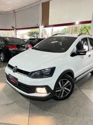VOLKSWAGEN-FOX-2021