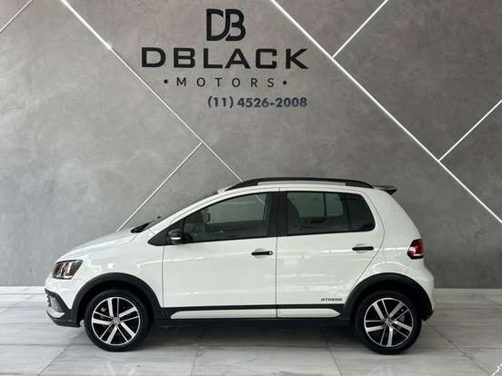 VOLKSWAGEN-FOX-2019