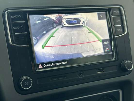 VOLKSWAGEN-FOX-1.6 MSI TOTAL FLEX XTREME 4P MANUAL VOLKSWAGEN-FOX-2019