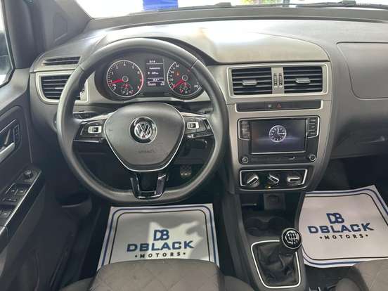 VOLKSWAGEN-FOX-1.6 MSI TOTAL FLEX XTREME 4P MANUAL VOLKSWAGEN-FOX-2019