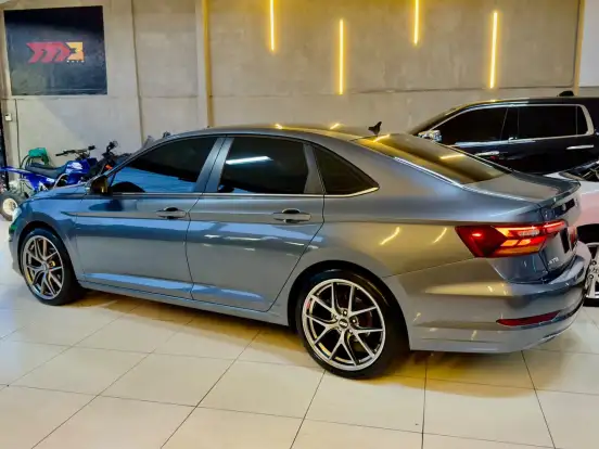 VOLKSWAGEN-JETTA-2020