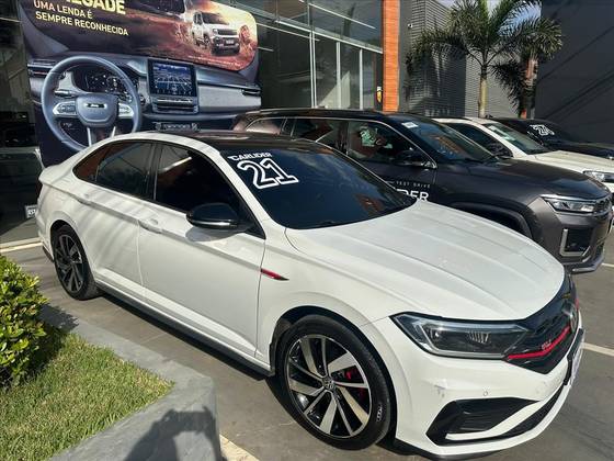 VOLKSWAGEN JETTA 2.0 350 TSI GASOLINA GLI DSG