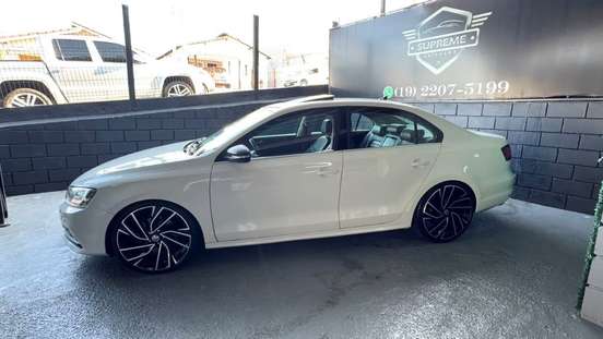 VOLKSWAGEN-JETTA-2015