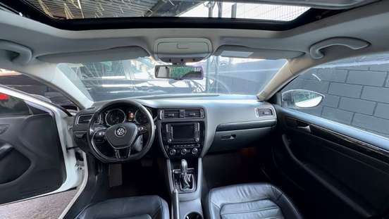 VOLKSWAGEN-JETTA-2015