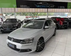VOLKSWAGEN JETTA 2.0 TSI HIGHLINE 211CV GASOLINA 4P TIPTRONIC VOLKSWAGEN JETTA 2.0 TSI HIGHLINE 211CV GASOLINA 4P TIPTRONIC
