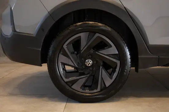 VOLKSWAGEN-NIVUS-2025