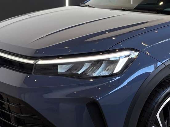 VOLKSWAGEN-NIVUS-1.0 200 TSI TOTAL FLEX HIGHLINE AUTOMÁTICO VOLKSWAGEN-NIVUS-2025