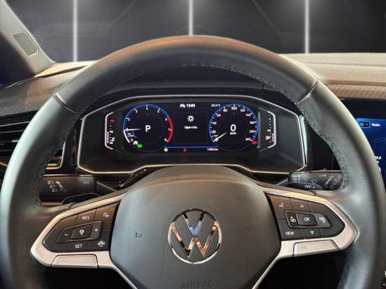 VOLKSWAGEN-NIVUS-1.0 200 TSI TOTAL FLEX HIGHLINE AUTOMÁTICO VOLKSWAGEN-NIVUS-2025
