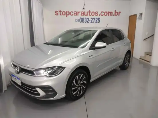 VOLKSWAGEN-POLO-2024